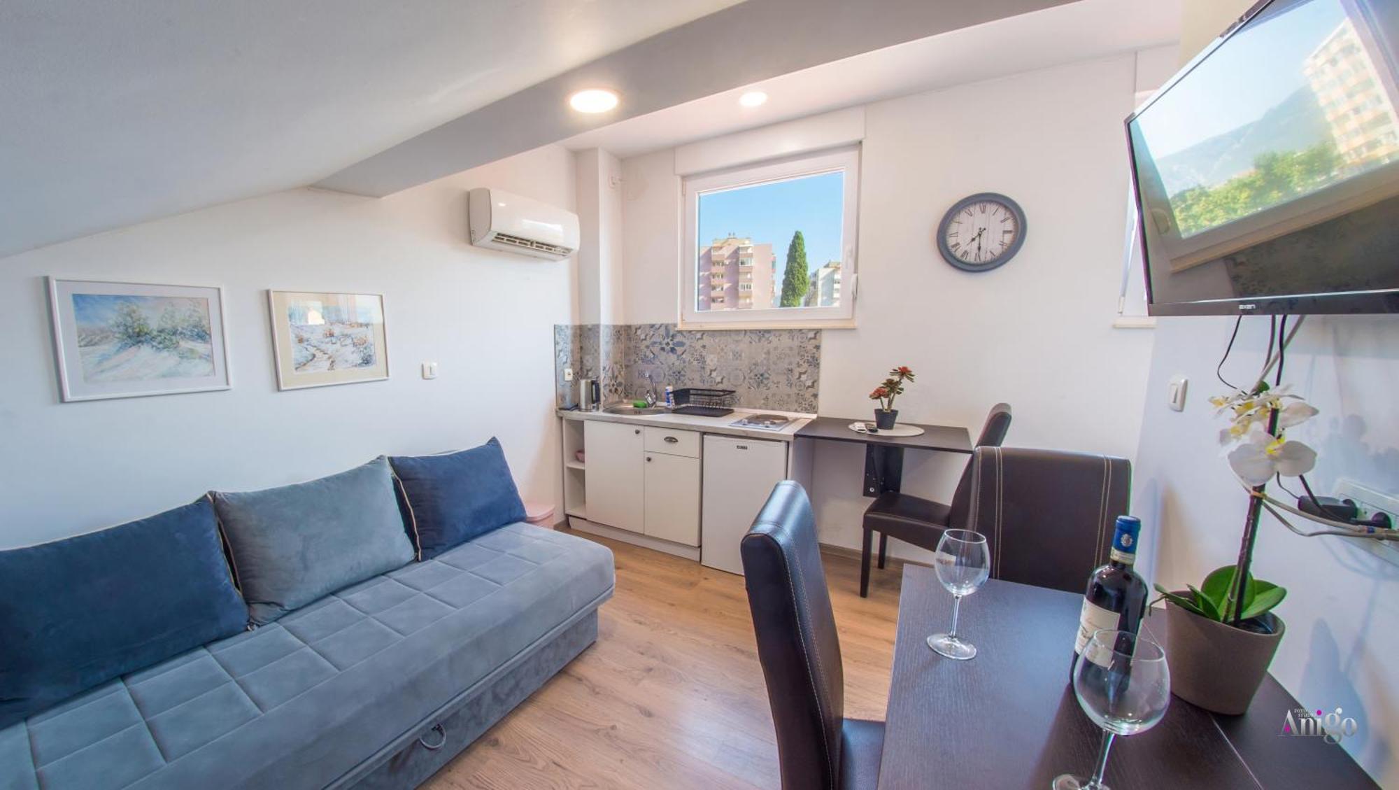 Apartments Enigma - With Private Parking Mostar Esterno foto