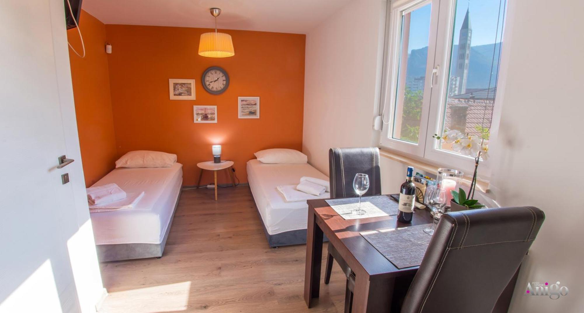 Apartments Enigma - With Private Parking Mostar Esterno foto